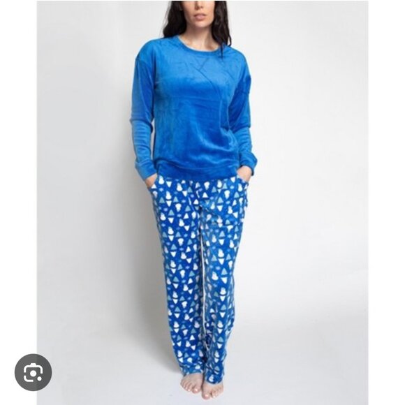 Muk Luks Other - Muk Luks Woman's Plus-Size Blue Silky Velour PJ Set Sz 3x